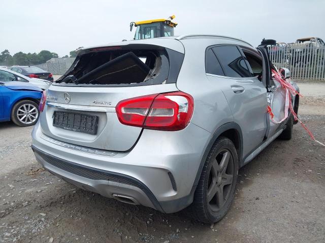2016 MERCEDES BENZ GLA 220 D