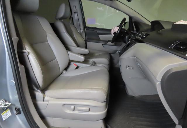 Minivans HONDA ODYSSEY 2016 Srebrny