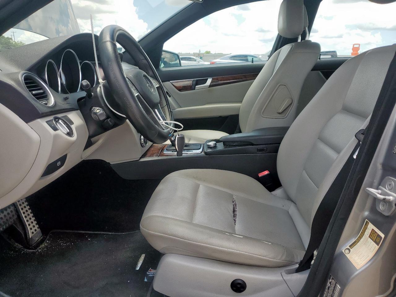 2012 Mercedes-Benz C 250 VIN: WDDGF4HB1CR196188 Lot: 62579975