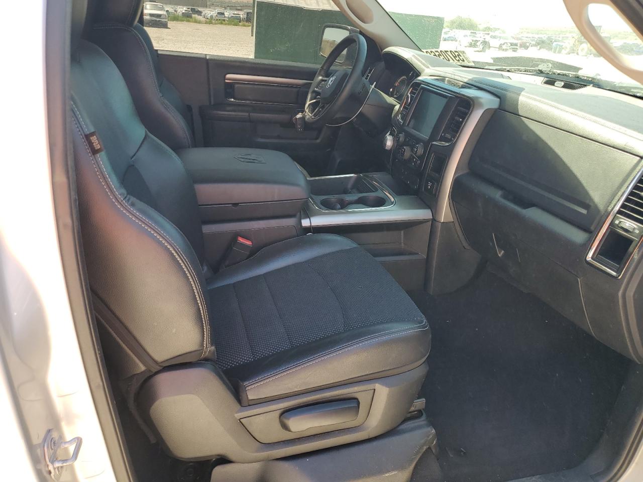 2017 Ram 1500 Sport VIN: 3C6JR6CT0HG686929 Lot: 59705605