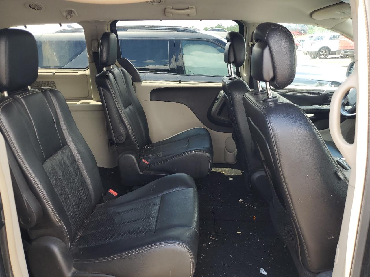 2013 Chrysler Town & Country Touring L VIN: 2C4RC1CGXDR779884 Lot: 62461545