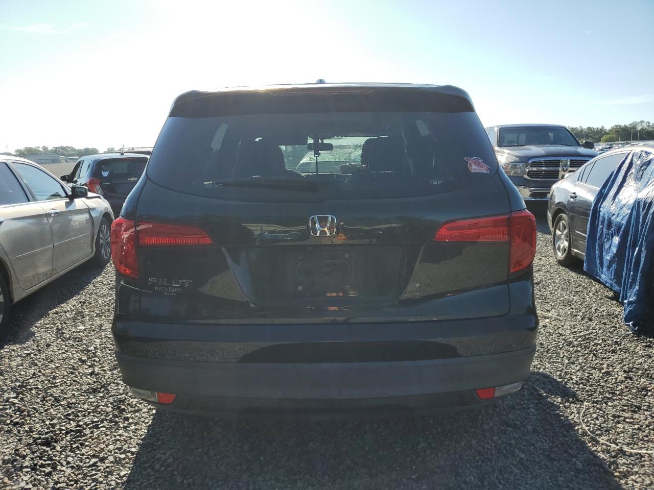 5FNYF5H58JB026329 HONDA PILOT 2018