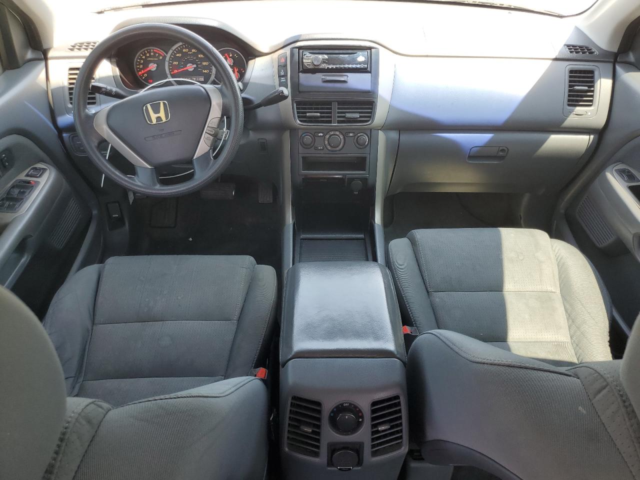 2006 Honda Pilot Lx VIN: 2HKYF18126H519776 Lot: 62408265
