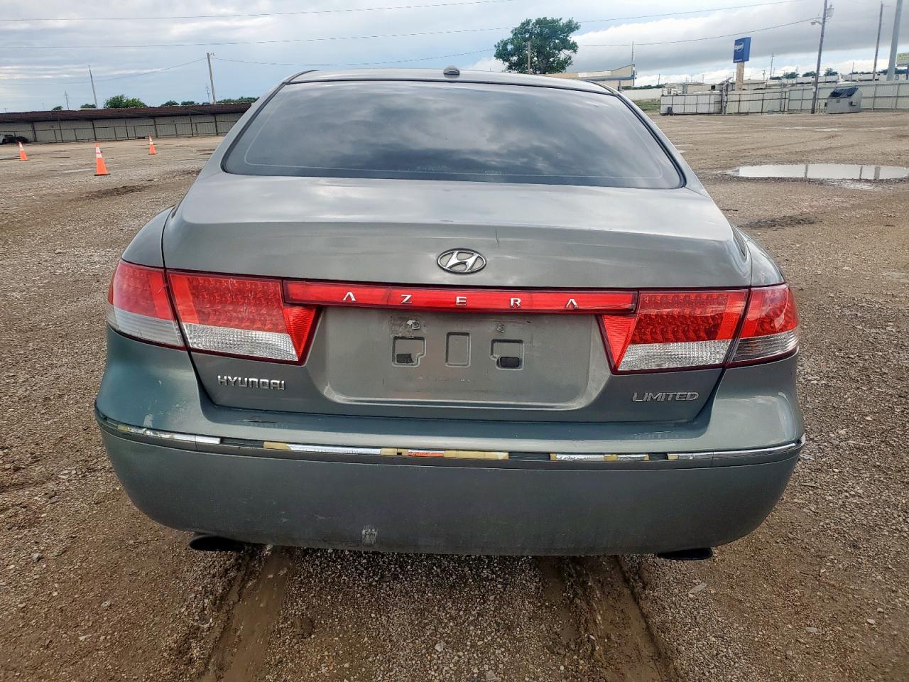 2008 Hyundai Azera Se VIN: KMHFC46F78A251572 Lot: 59020125