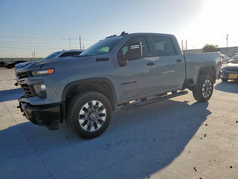 CHEVROLET SILVERADO 2024