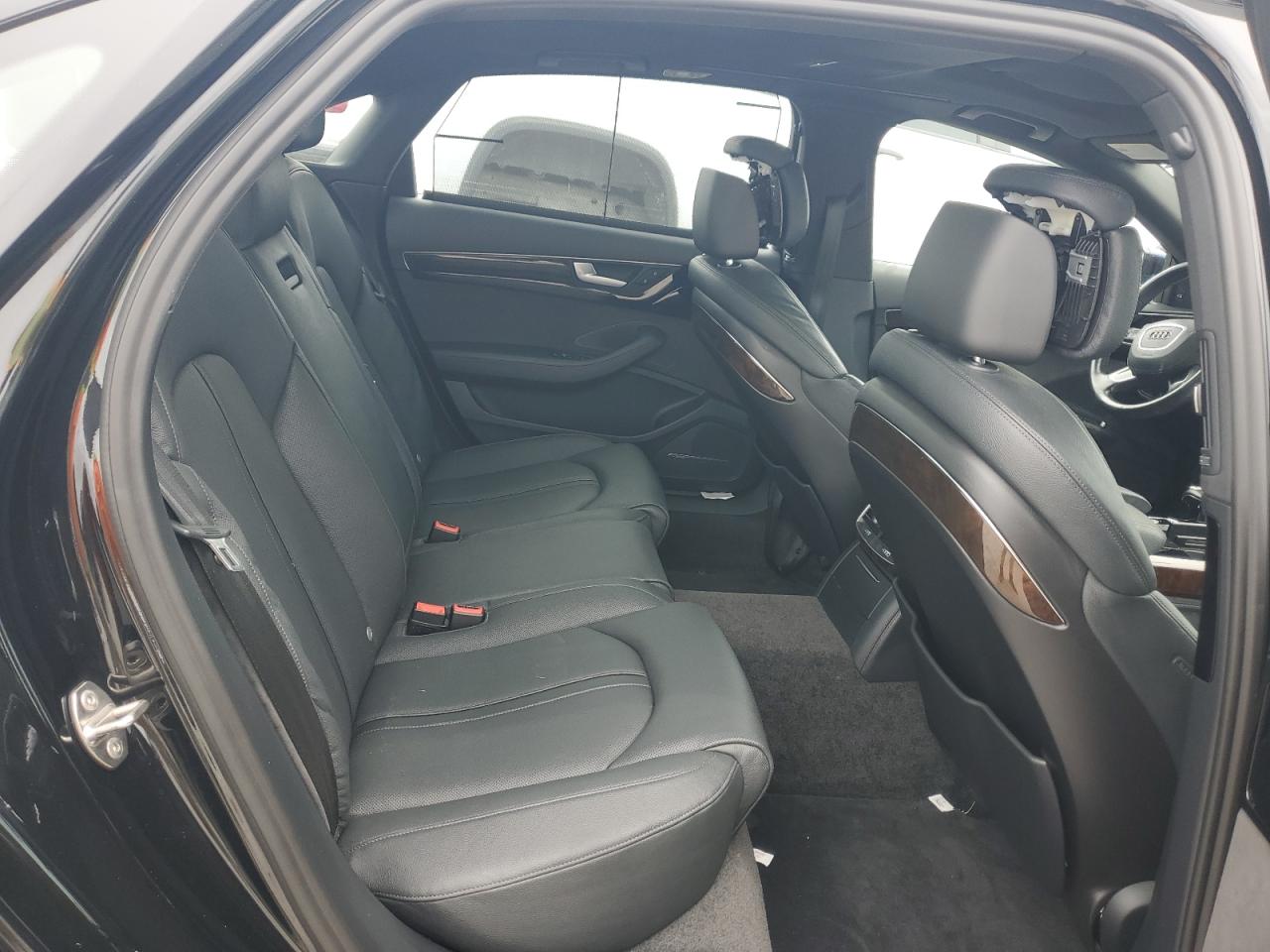 2018 Audi A8 L Quattro VIN: WAU44AFD5JN000549 Lot: 61364755