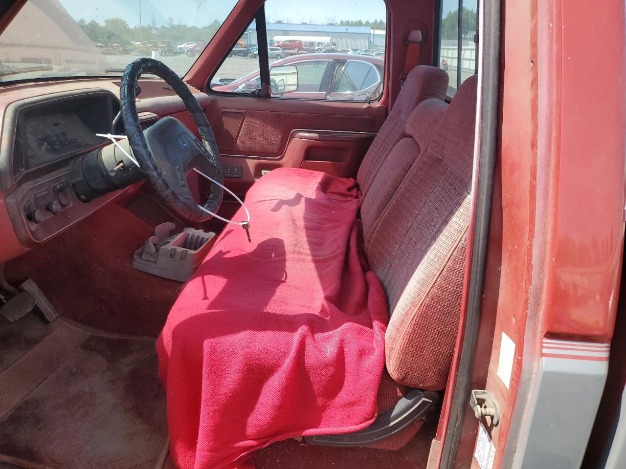 1990 Ford F150 VIN: 1FTDF15NXLNA61972 Lot: 60354815