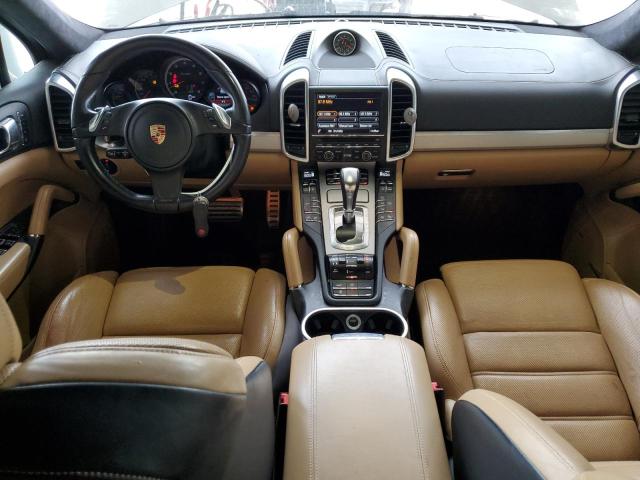 Parquets PORSCHE CAYENNE 2014 Biały