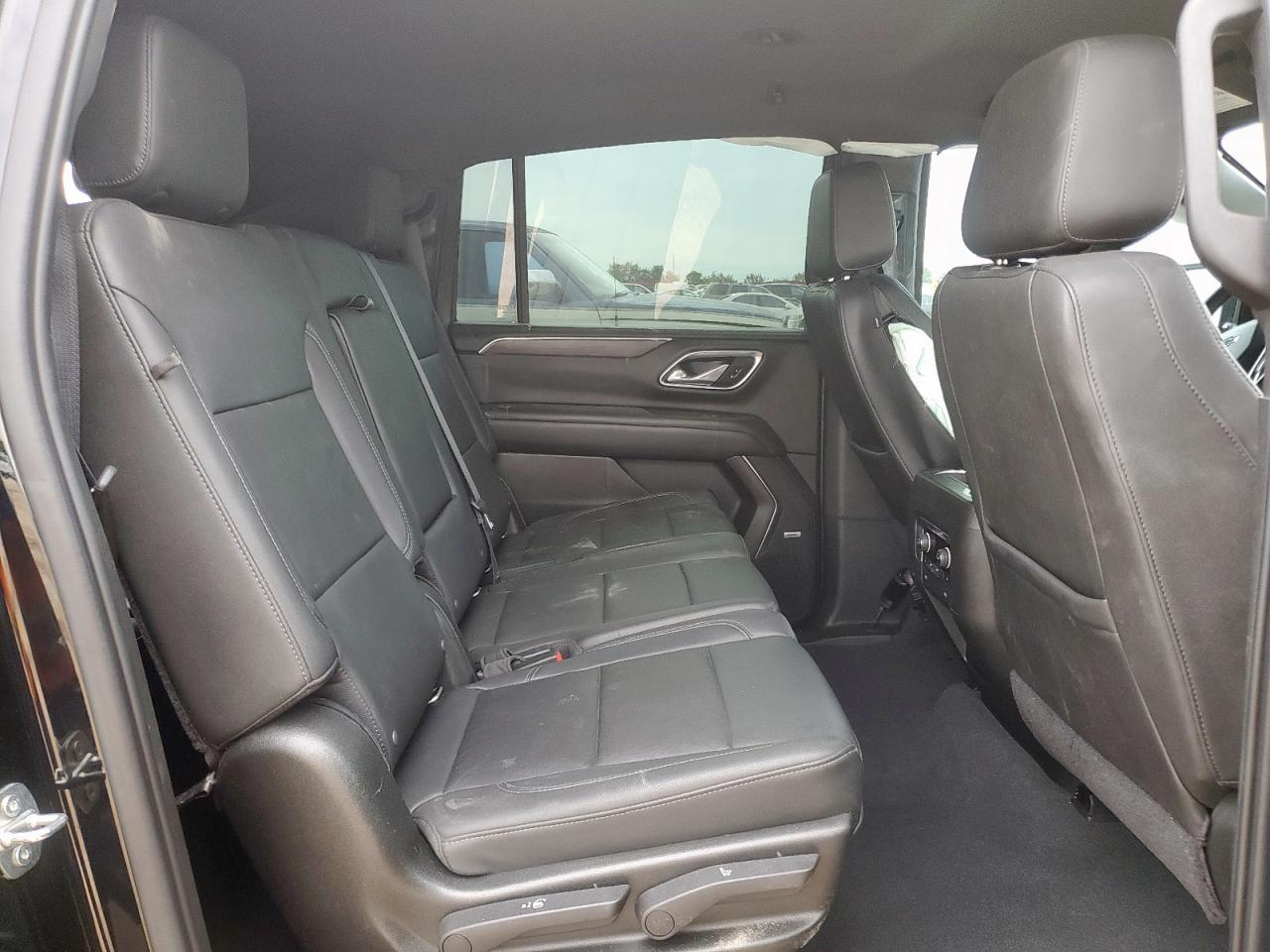 2021 Chevrolet Suburban K1500 Z71 VIN: 1GNSKDKD0MR199814 Lot: 60548685