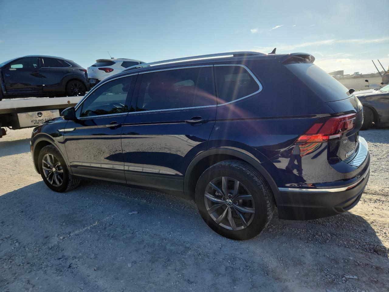 VOLKSWAGEN TIGUAN 2023 VIN 3VVMB7AX5PM103083 zdjęcie 2