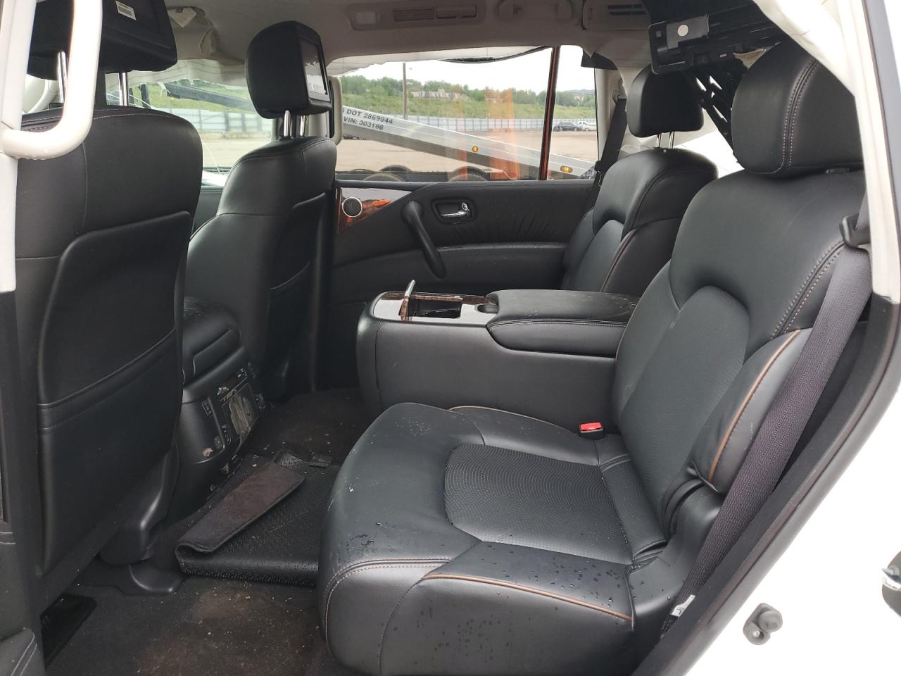 JN8AY2NE6J9732261 NISSAN ARMADA 2018