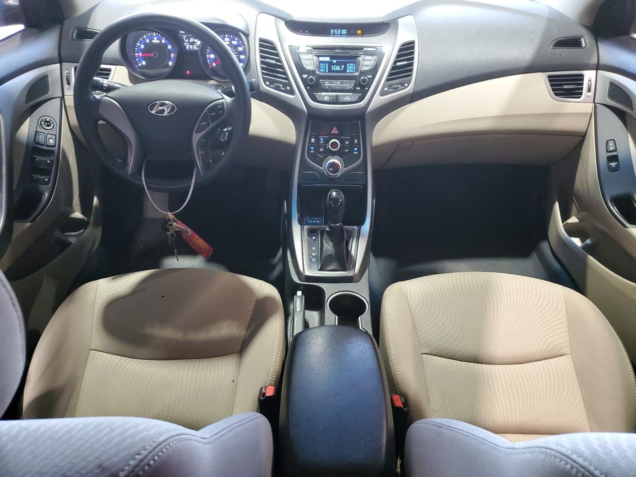 2016 Hyundai Elantra Se VIN: 5NPDH4AE1GH785668 Lot: 63112955