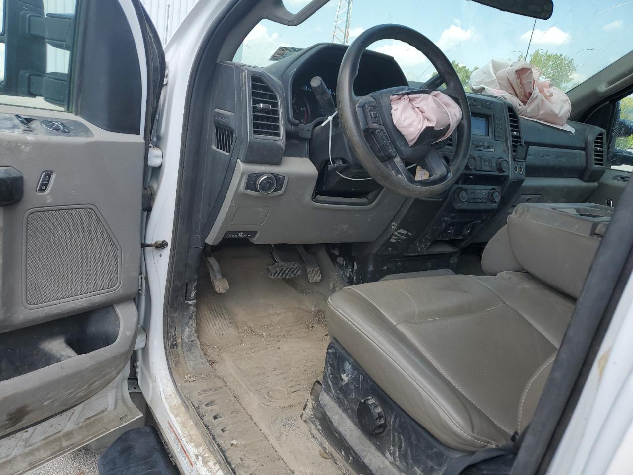 2020 Ford F550 Super Duty VIN: 1FDUF5GT4LDA08916 Lot: 62391795