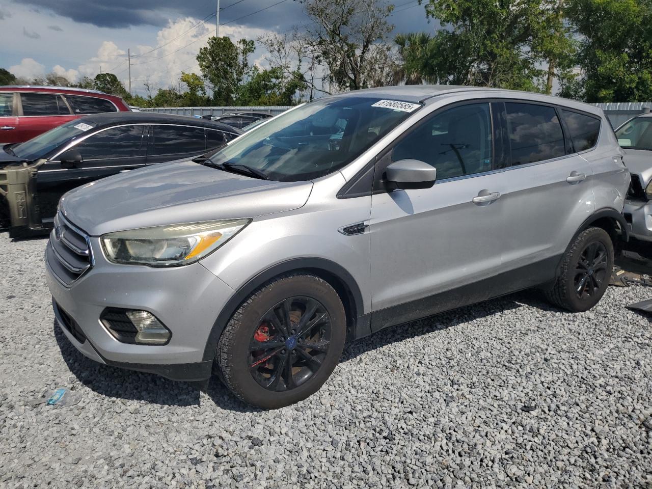1FMCU9G96HUD44491 FORD ESCAPE 2017