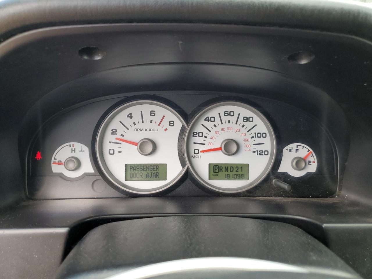 2005 Ford Escape Limited VIN: 1FMYU94145KE17773 Lot: 60451635