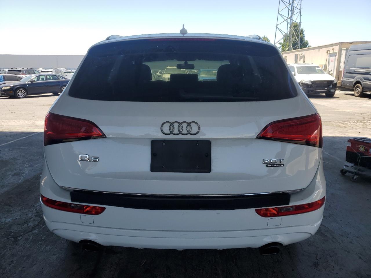 2016 Audi Q5 Premium VIN: WA1C2AFP9GA077465 Lot: 62943805