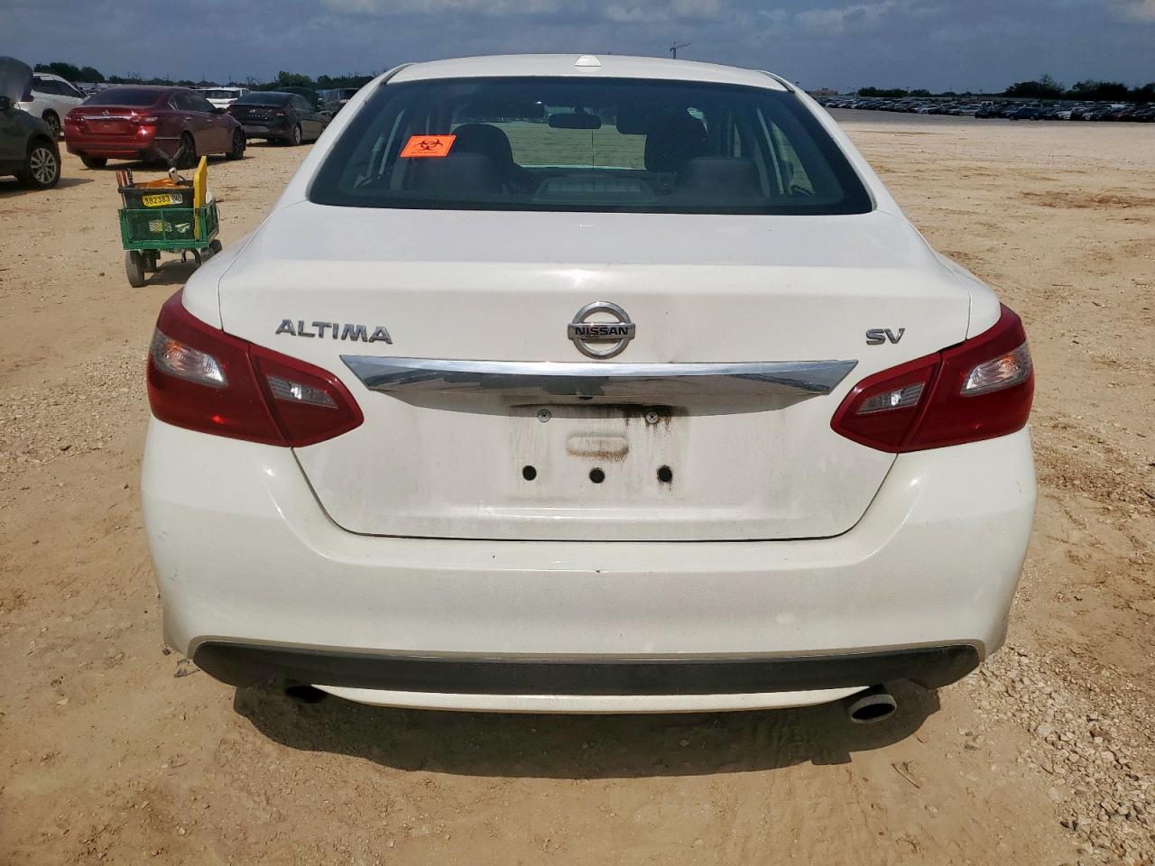 1N4AL3AP7JC260975 NISSAN ALTIMA 2018