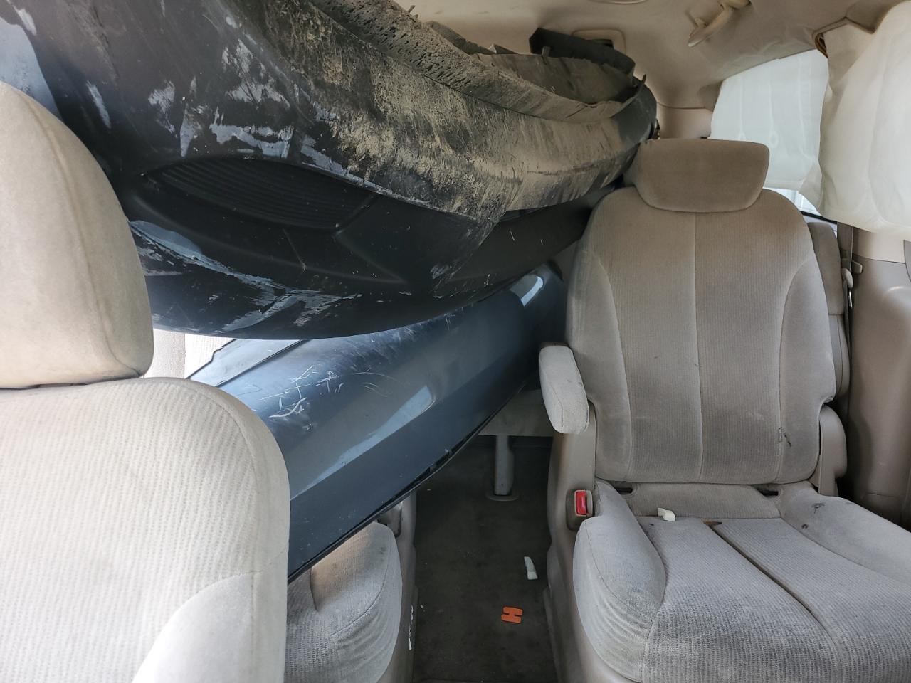 2006 Kia Sedona Ex VIN: KNDMB233666047018 Lot: 59697915