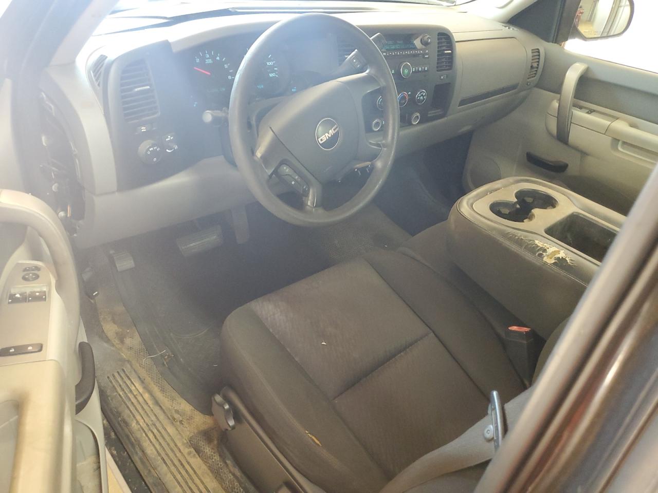 2010 GMC Sierra C1500 VIN: 1GTPCTE0XAZ182867 Lot: 61749345