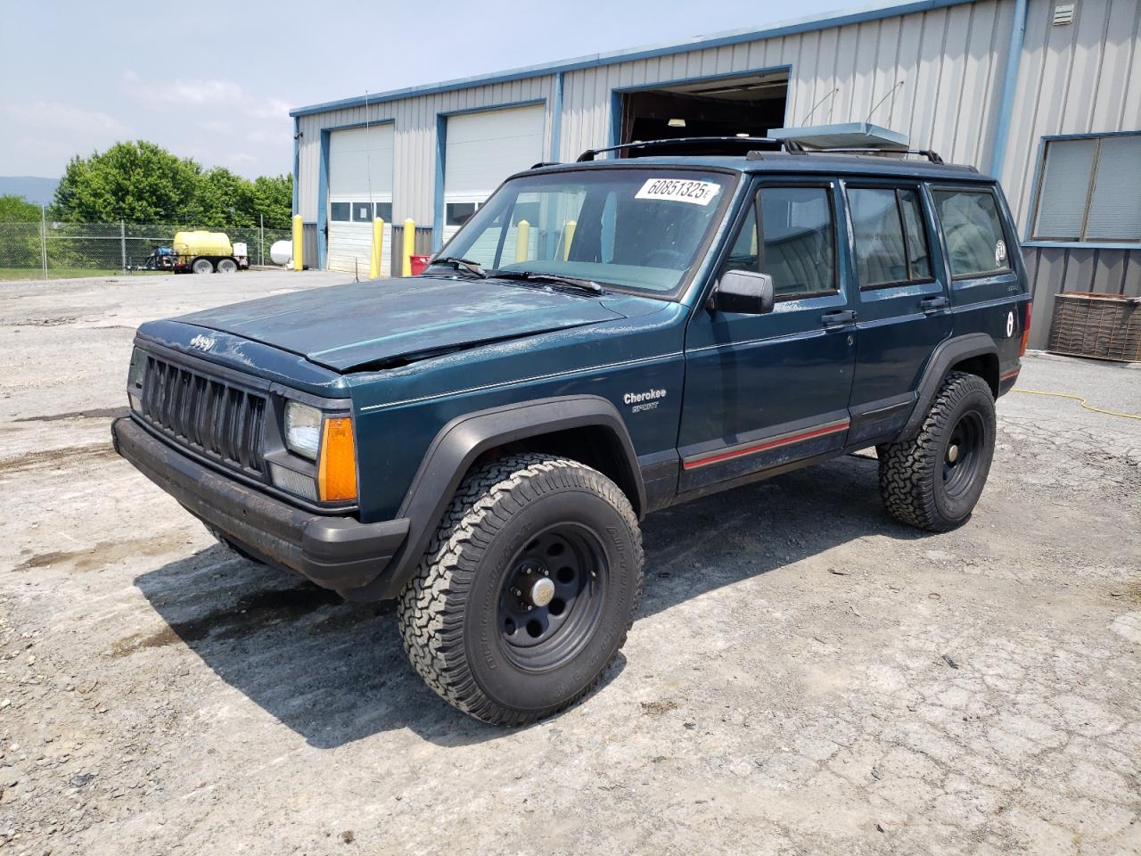 1996 Jeep Cherokee Sport for Sale in Chambersburg, PA - Rear End