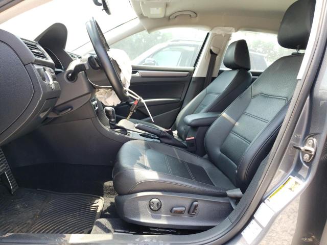  VOLKSWAGEN PASSAT 2017 Szary