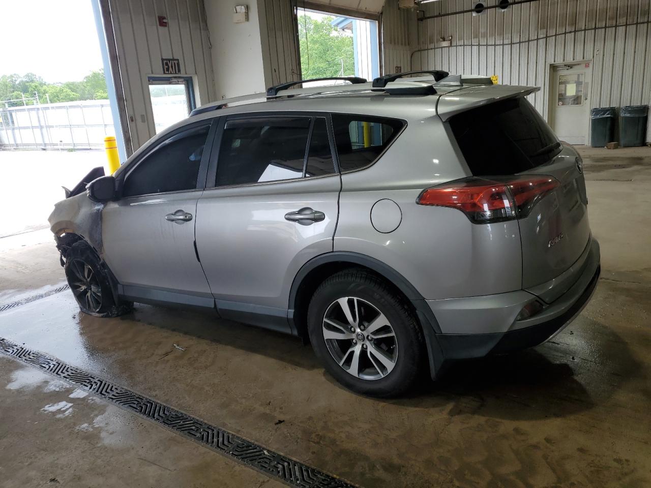 2T3WFREV1GW292300 TOYOTA RAV4 2016