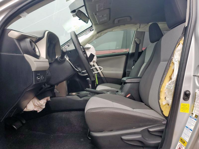  TOYOTA RAV4 2015 Srebrny