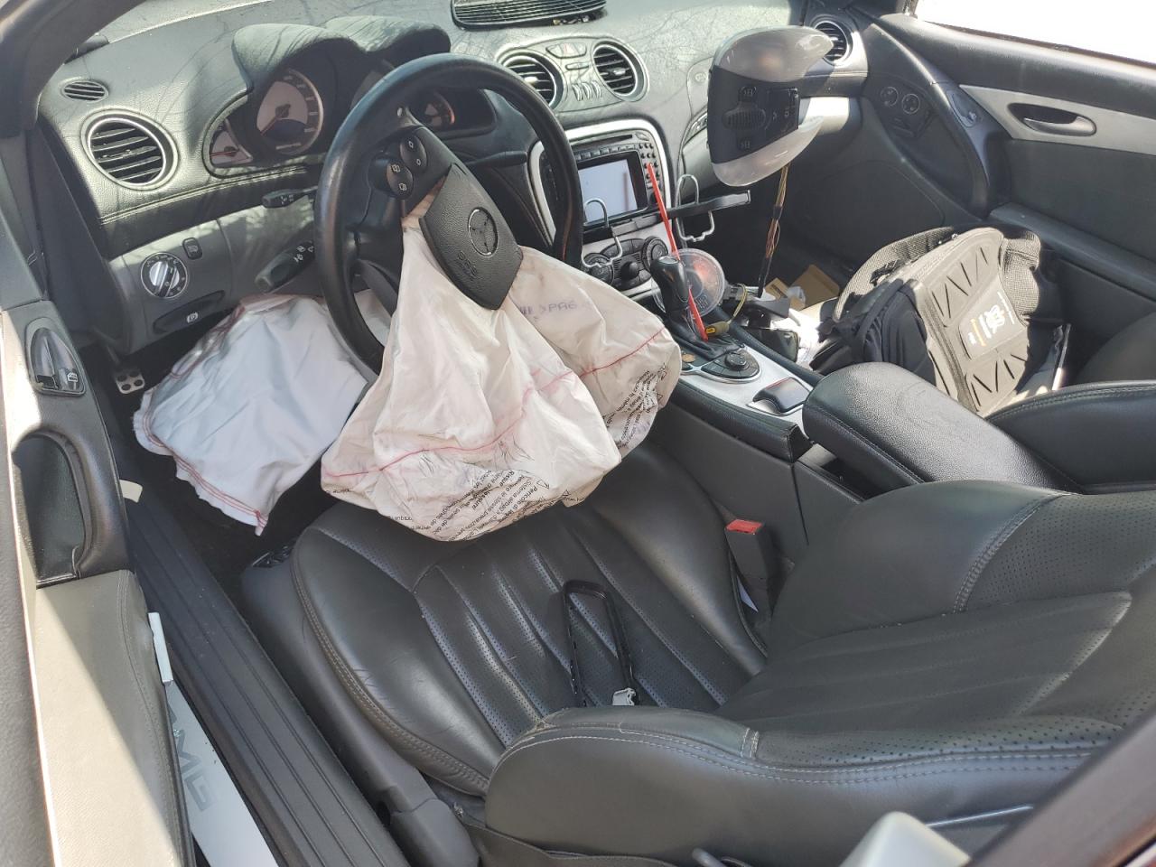 2004 Mercedes-Benz Sl 55 Amg VIN: WDBSK74F24F068571 Lot: 62348155
