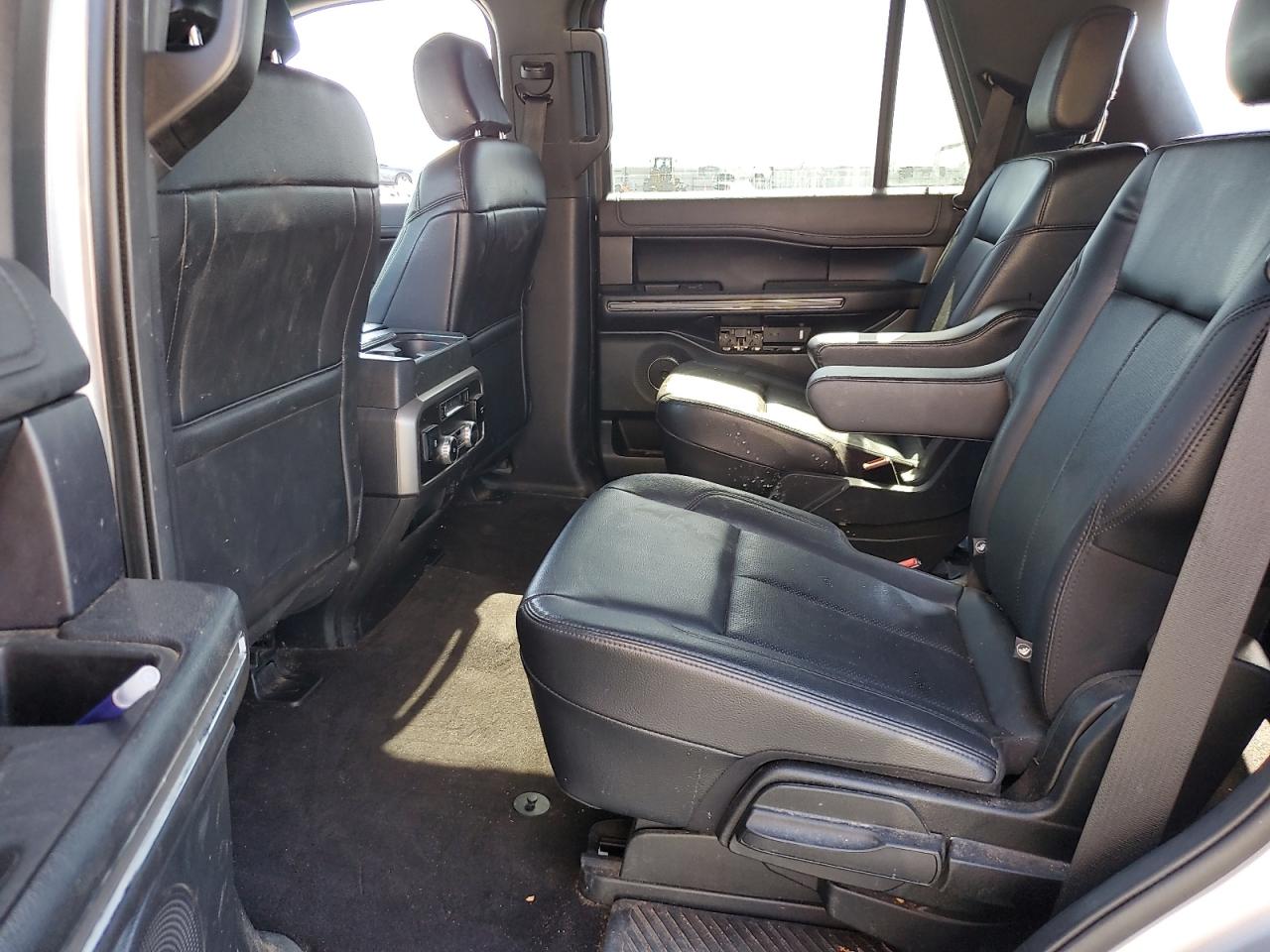 2020 Ford Expedition Xlt VIN: 1FMJU1JT1LEA44146 Lot: 61271725
