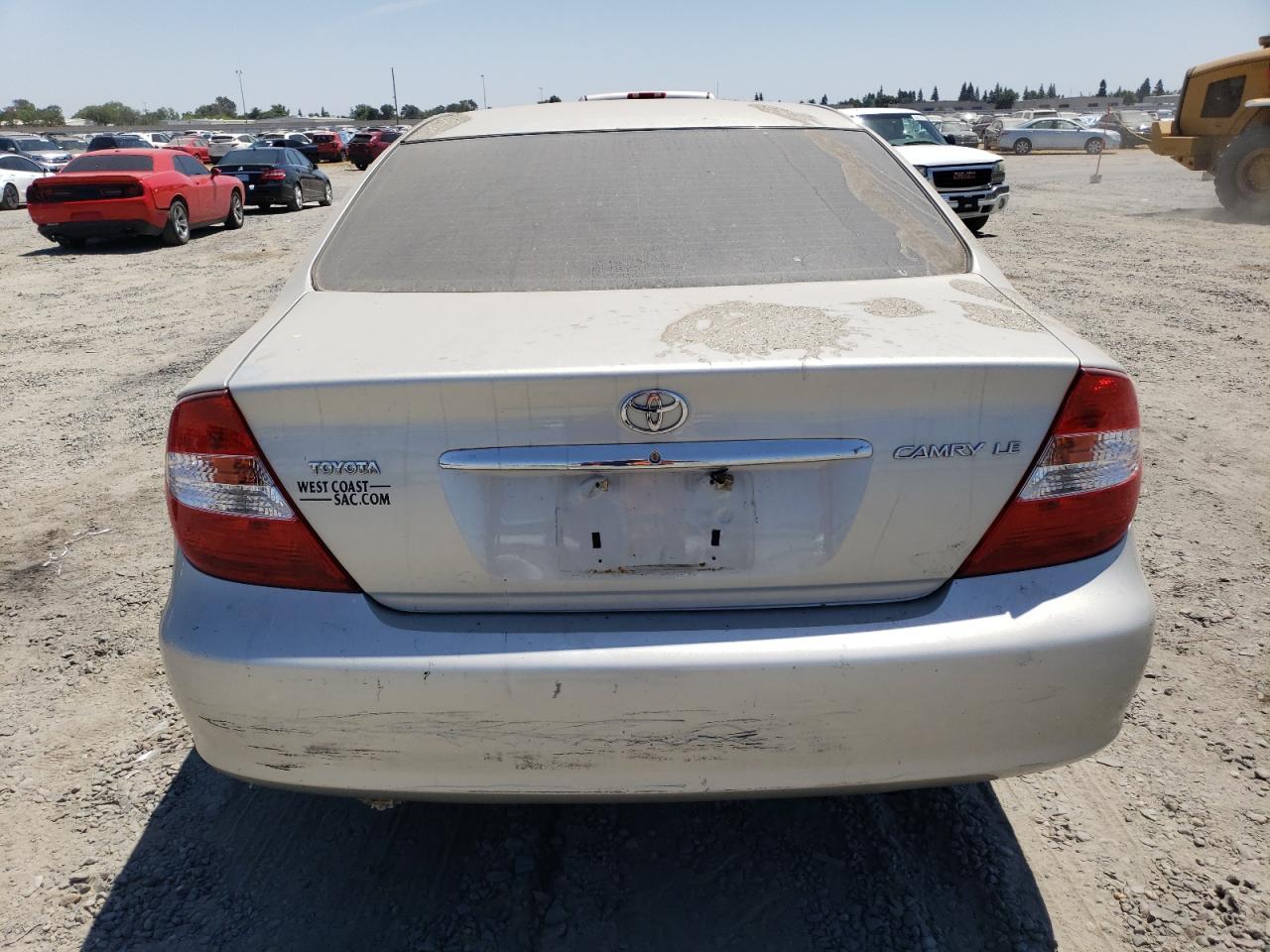 2004 Toyota Camry Le VIN: 4T1BE32K04U272147 Lot: 59170285