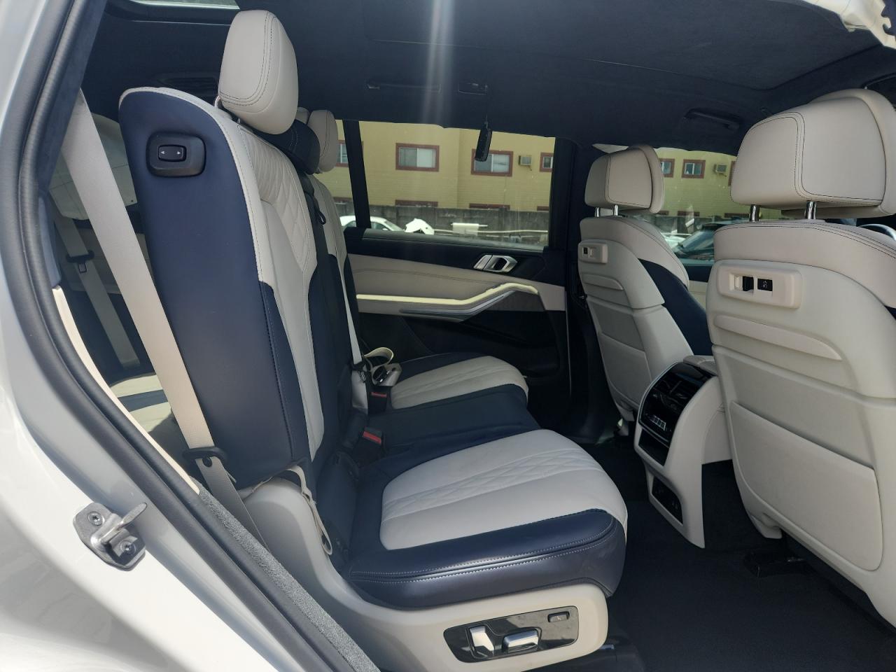 2022 BMW X7 xDrive40I VIN: 5UXCW2C01N9L97013 Lot: 61482235