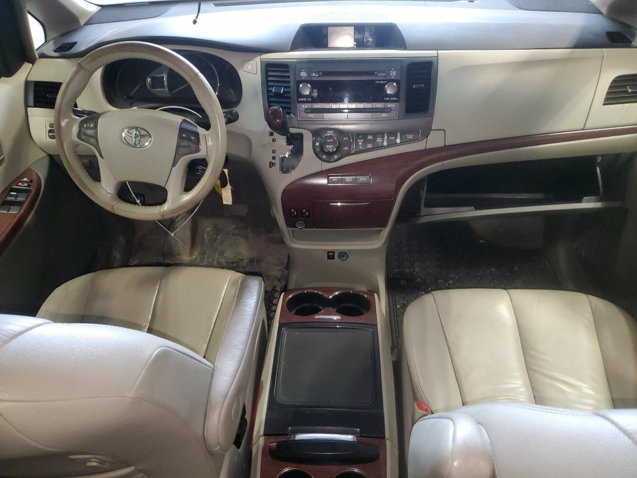 TOYOTA All Models 2013 VIN 5TDYK3DC6DS315844 фото 8