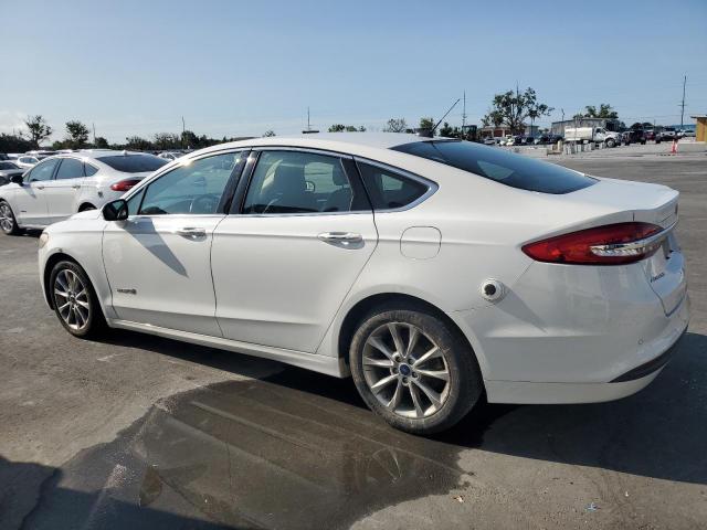 Седани FORD FUSION 2017 Білий