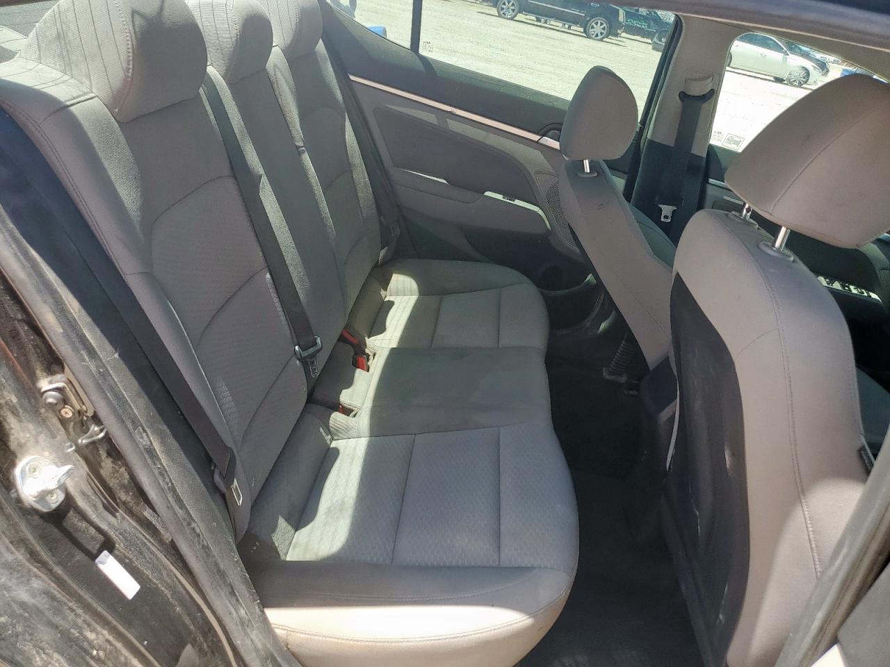 2019 Hyundai Elantra Sel VIN: KMHD84LF2KU730355 Lot: 62129115