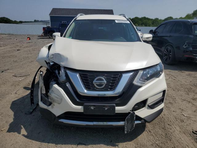  NISSAN ROGUE 2018 Белы