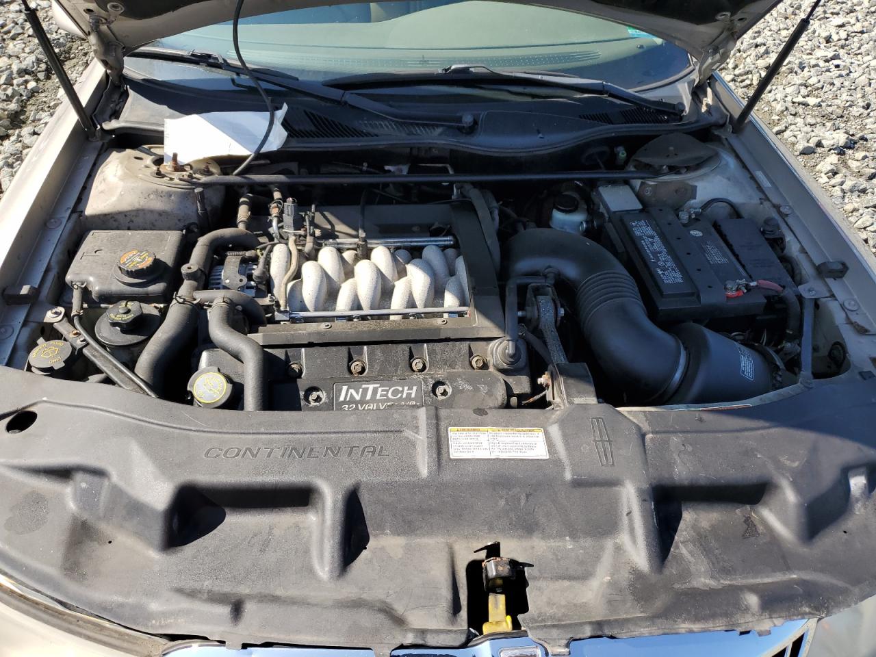 2000 Lincoln Continental VIN: 1LNHM97VXYY789568 Lot: 61431345