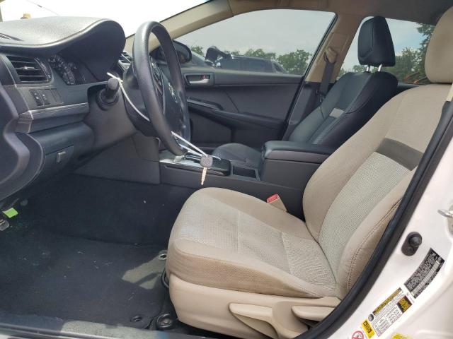 Sedans TOYOTA CAMRY 2013 White