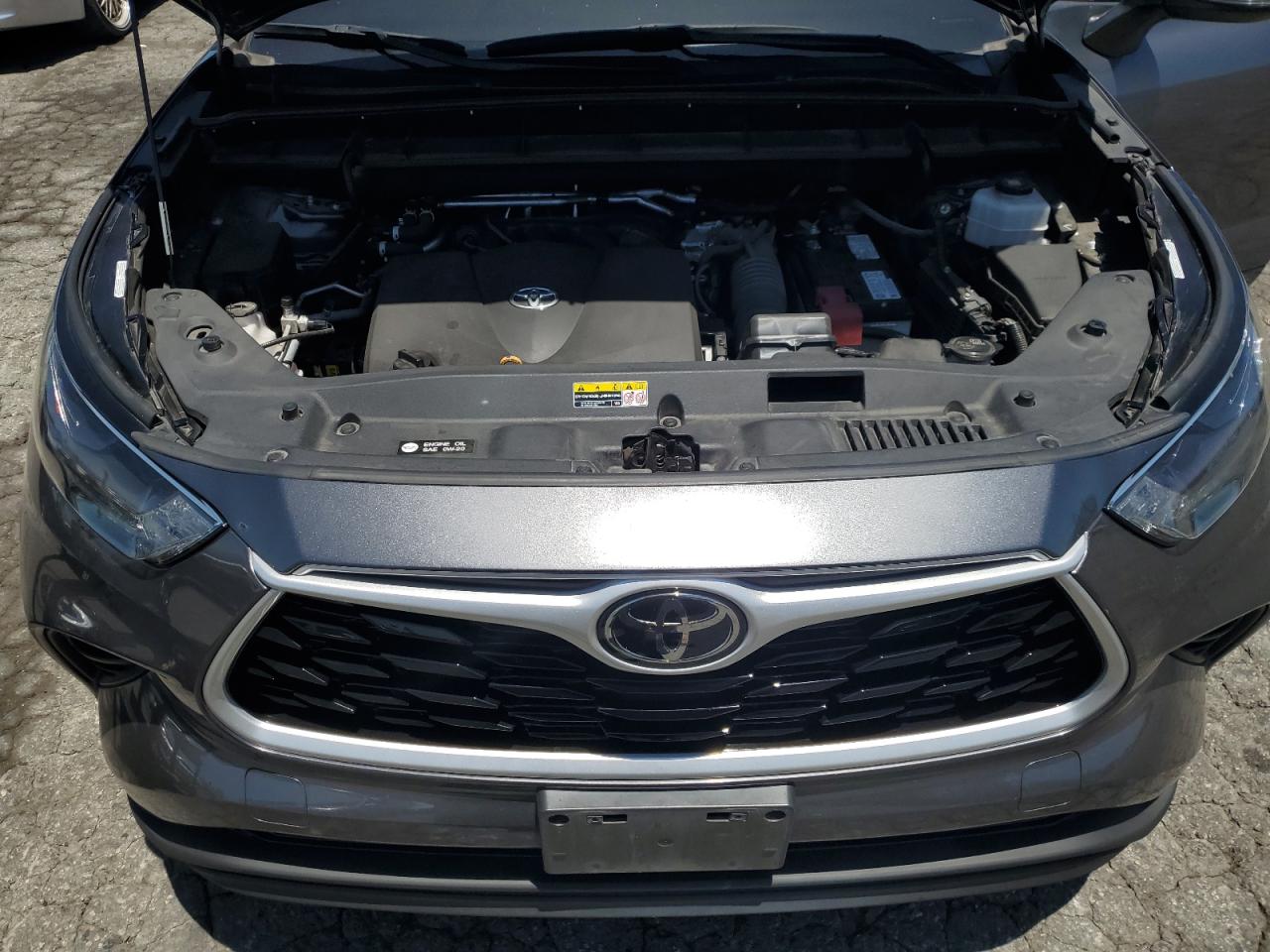 2022 Toyota Highlander L VIN: 5TDZZRAH0NS559803 Lot: 61270495