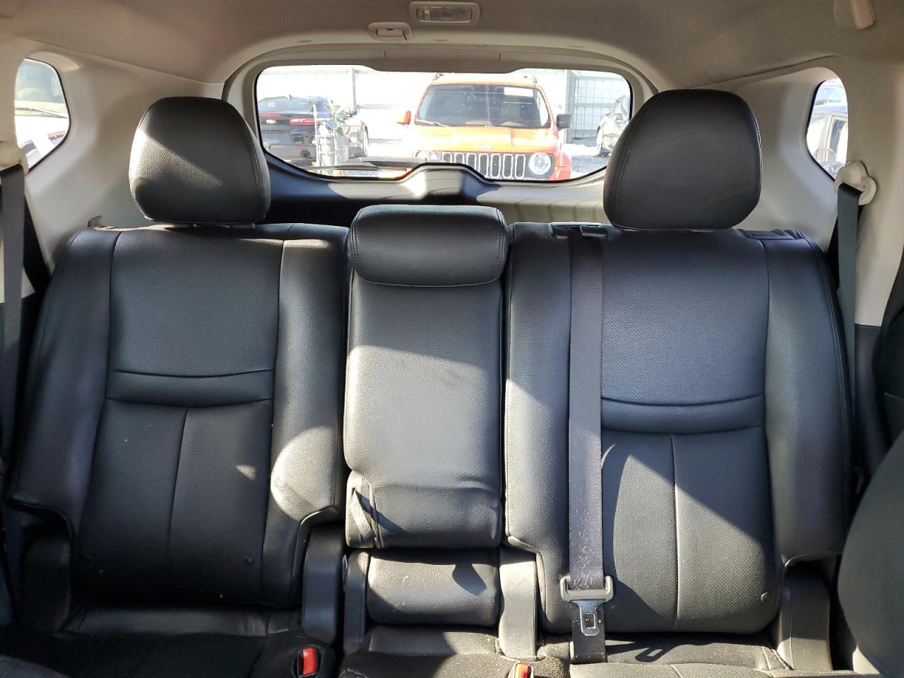 KNMAT2MT9JP597024 NISSAN ROGUE 2018