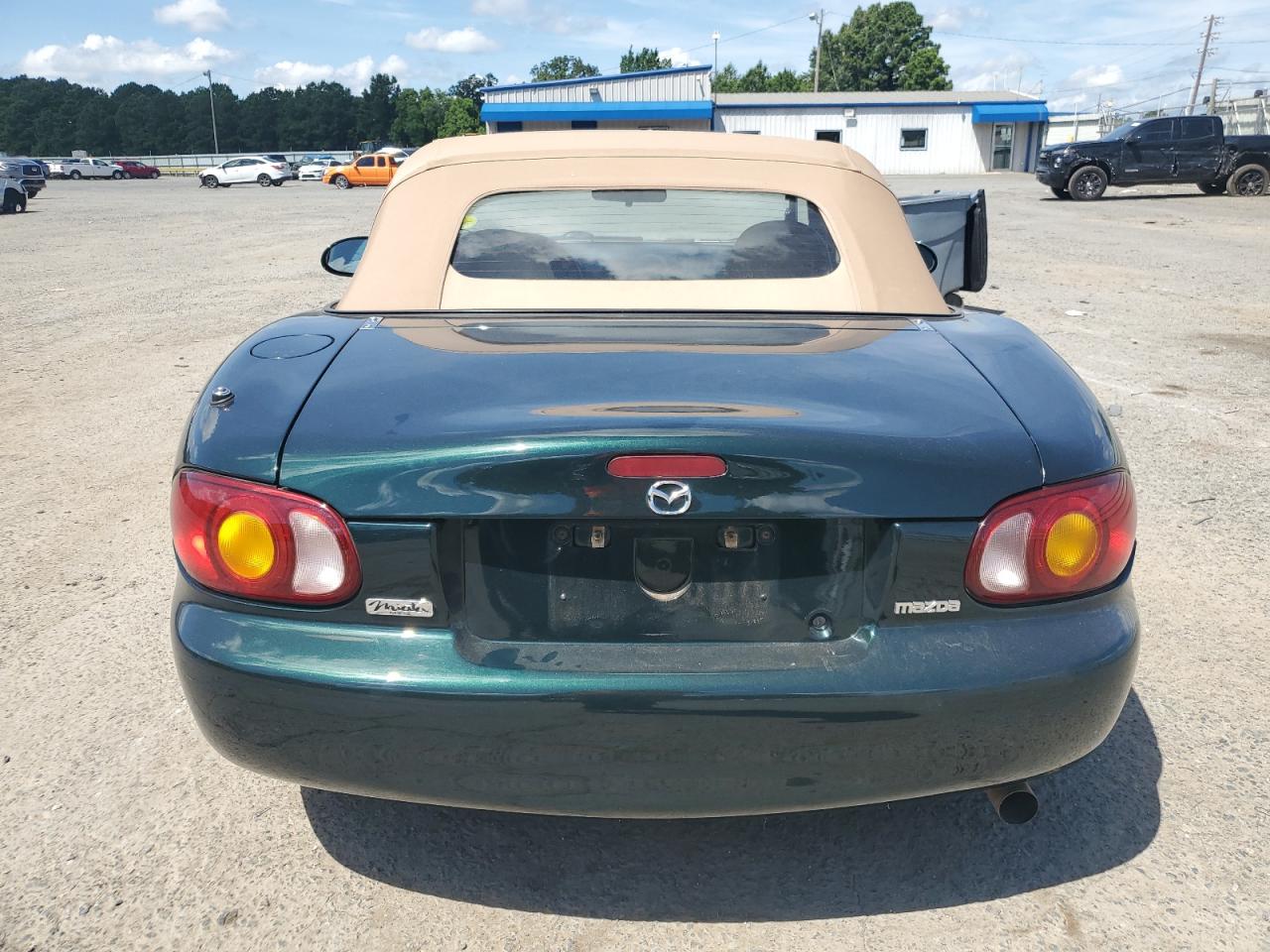 1999 Mazda Mx-5 Miata VIN: JM1NB3533X0130160 Lot: 62560495