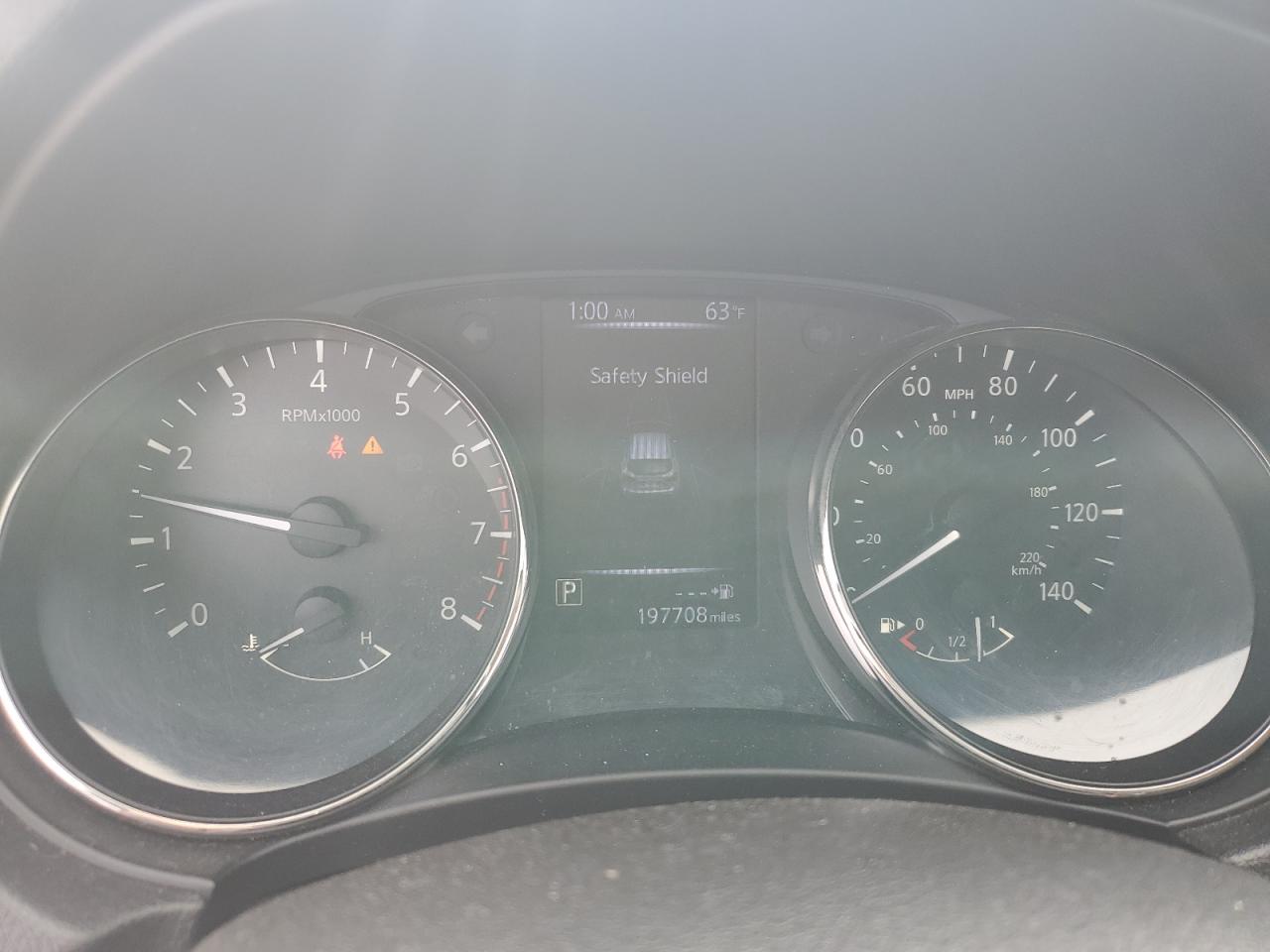 JN1BJ1CR7JW263240 NISSAN ROGUE 2018