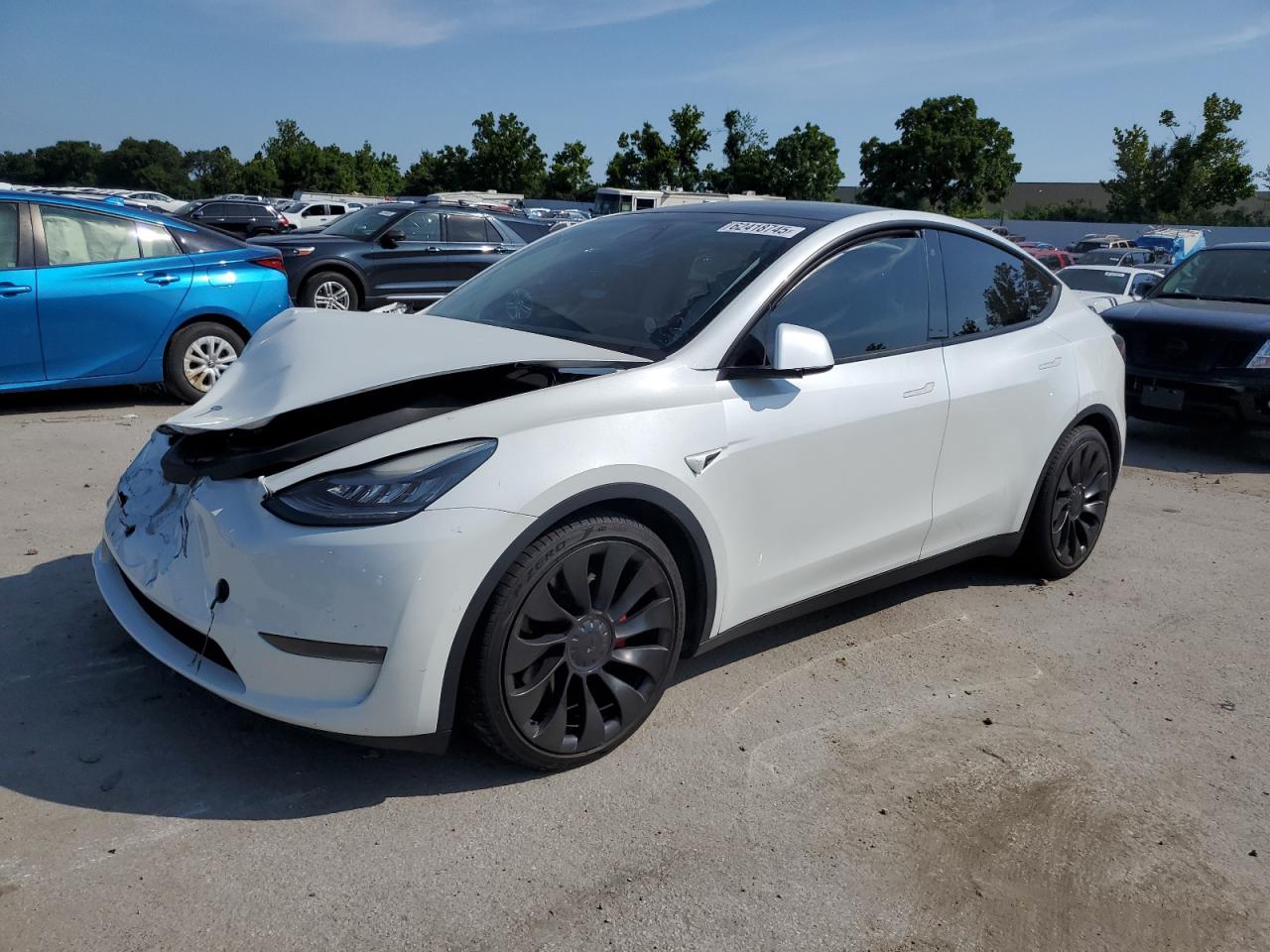 2020 Tesla Model Y VIN: 5YJYGDEF6LF025560 Lot: 62418745