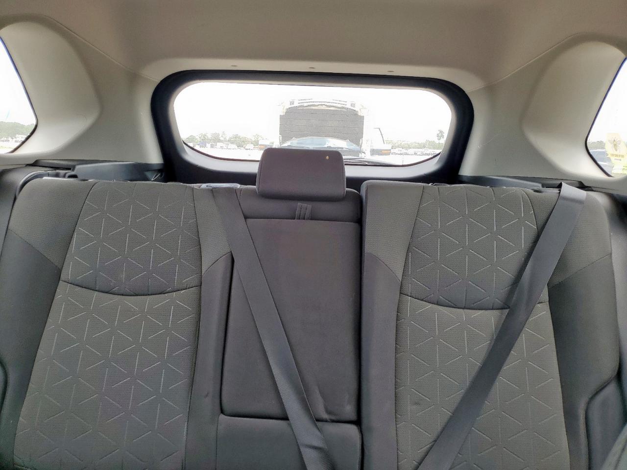 2020 Toyota Rav4 Xle VIN: 2T3W1RFV3LW071160 Lot: 62829975