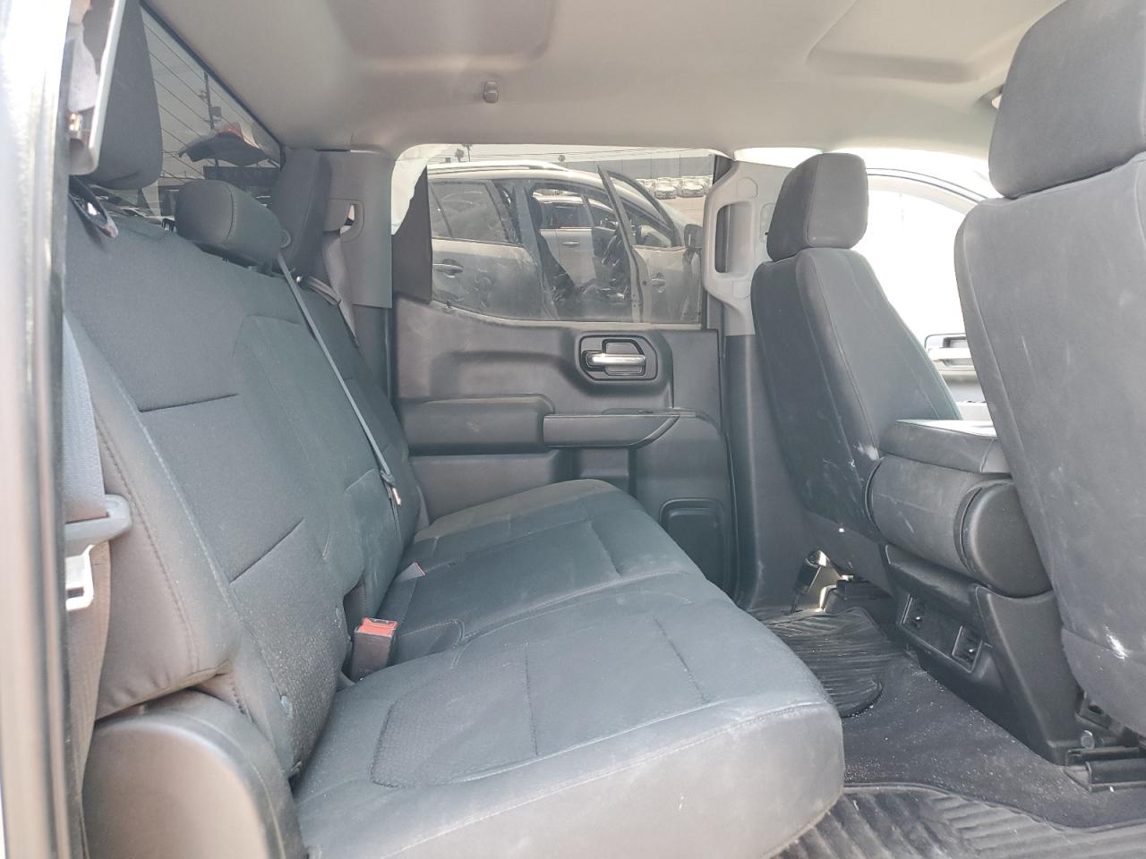 1GCPWBEH1LZ298744 CHEVROLET ALL Models 2020