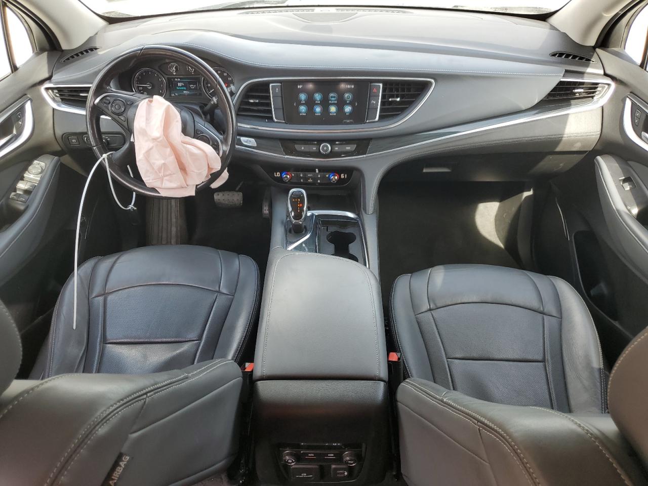 2019 Buick Enclave Essence VIN: 5GAERBKW3KJ272999 Lot: 60620365