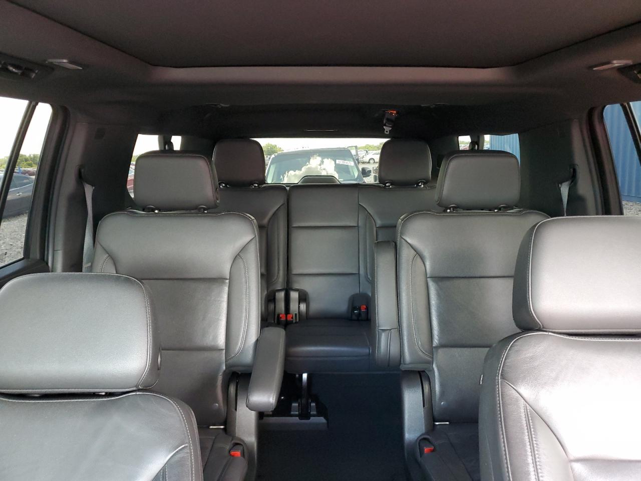 2021 Chevrolet Suburban C1500 Lt VIN: 1GNSCCKD2MR215101 Lot: 61235705