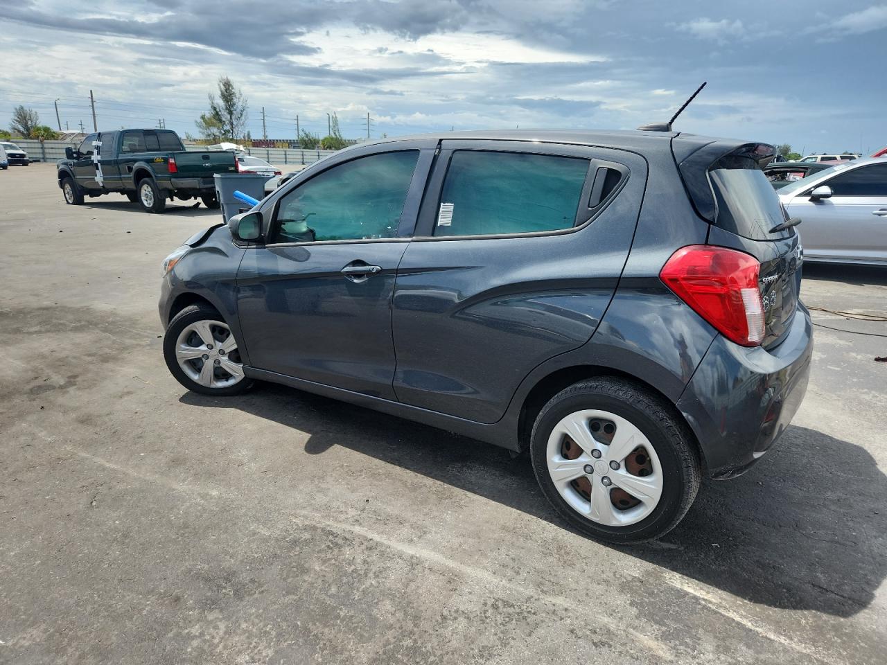 CHEVROLET SPARK 2021 VIN KL8CB6SA7MC708307 zdjęcie 2