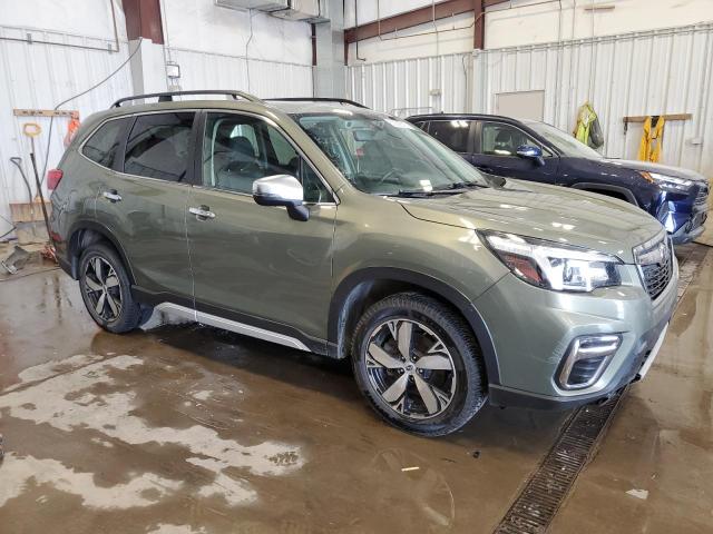  SUBARU FORESTER 2019 Зеленый