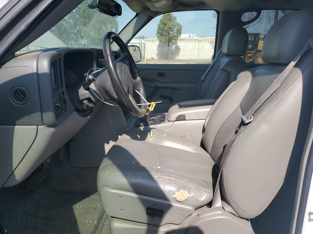 2005 Chevrolet Tahoe C1500 VIN: 1GNEC13T35R246267 Lot: 61795155