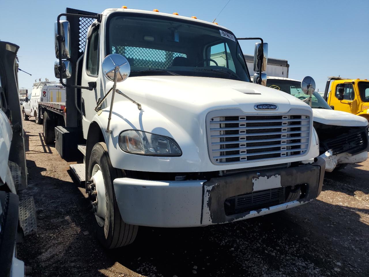 2016 Freightliner M2 106 Medium Duty zu verkaufen in Phoenix, AZ - Minor Dent/Scratches
